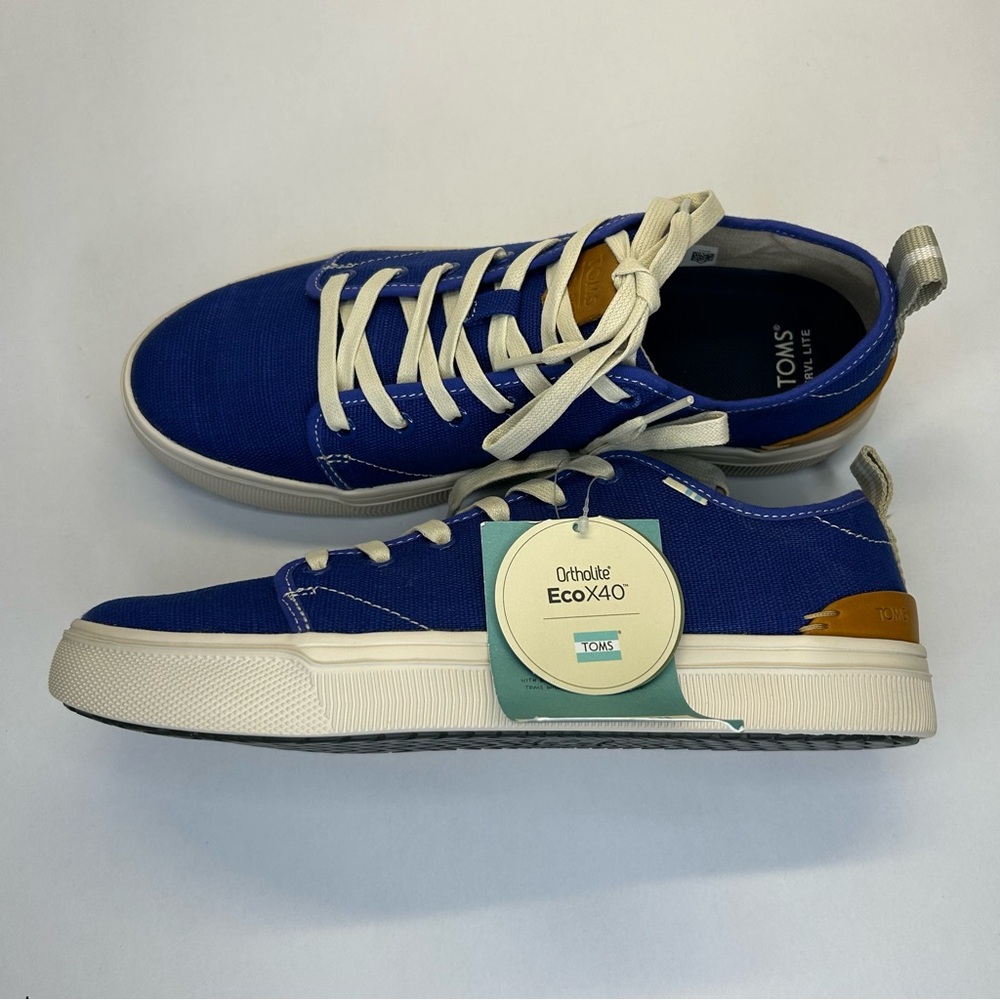 TOMS Men's Blue Canvas Low-Top Sneakers with Cream Accents